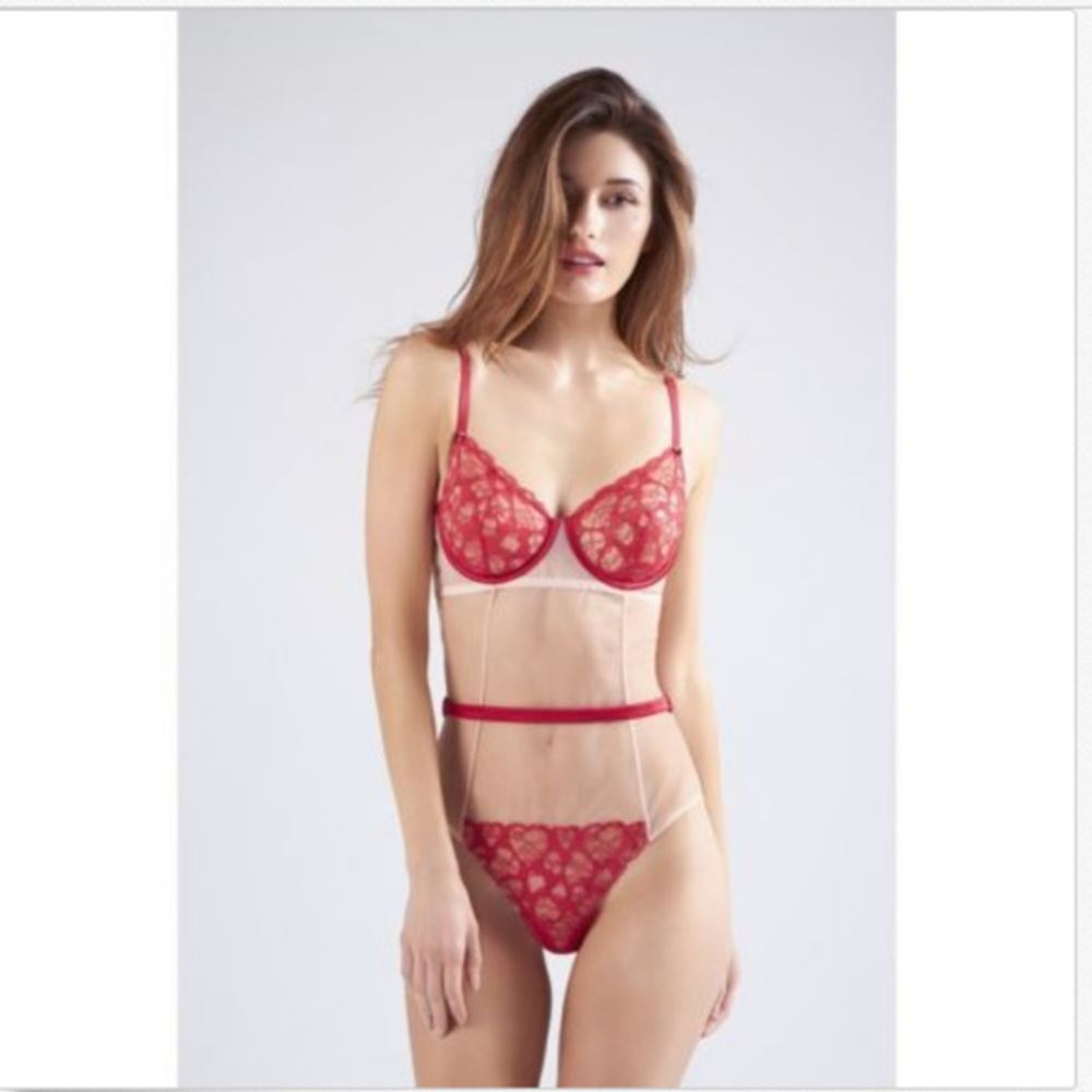 MIMI HOLLIDAY POISON IVY NUDE RED LACE BODYSUIT XS